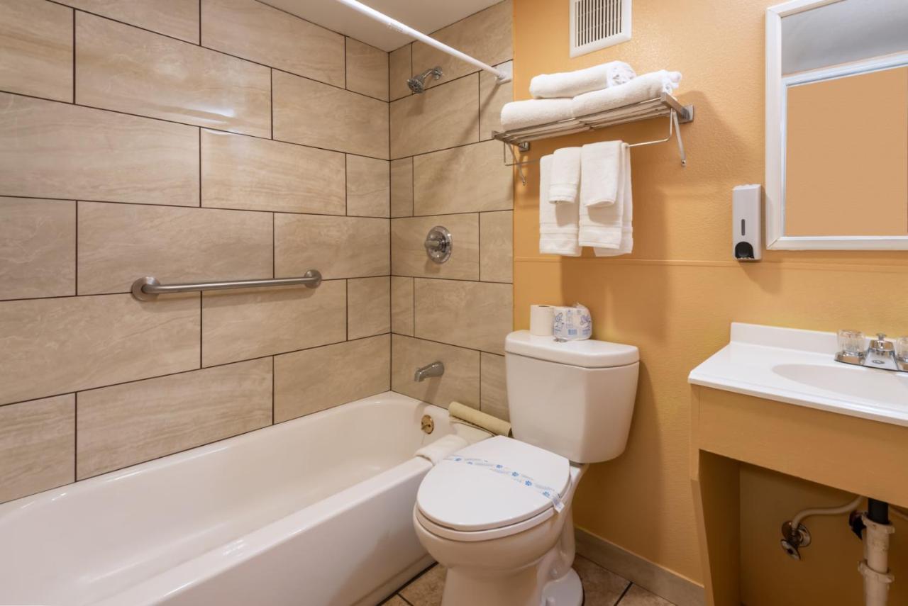 פורקס Town Motel מראה חיצוני תמונה